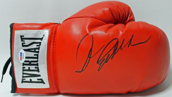 Clint Eastwood Unique Signed Everlast Pro Model Boxing Glove (PSA/DNA)