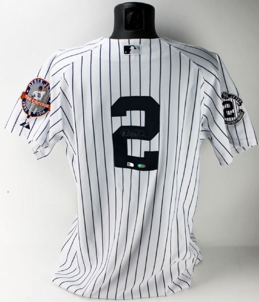 Derek Jeter Signed Farewell To The Captian New York Yankees Jersey (MLB & Steiner Sports)