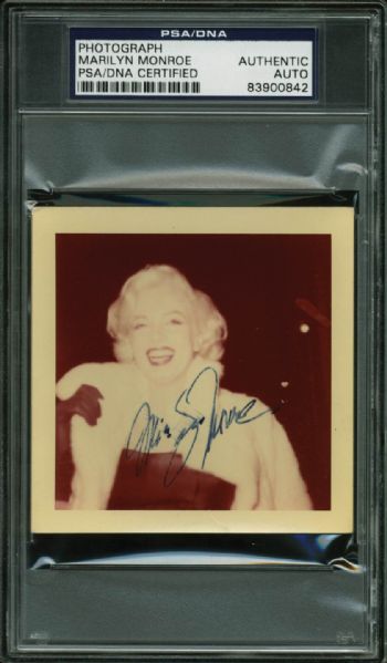 Marilyn Monroe Signed One-of-a-Kind Original Snapshot Photograph! (PSA/DNA Encapsulated)
