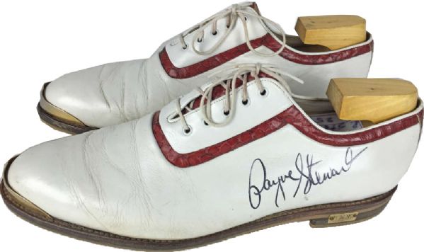 1991 US Open Champion Payne Stewart Signed & Sunday Tournament Worn Custom Golf Spikes w/ Exact Photo Match! (JSA)