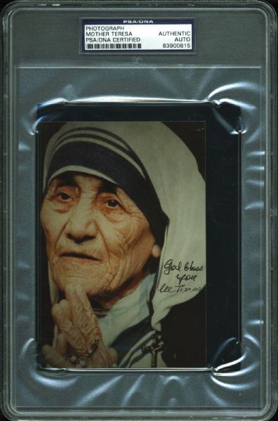 Mother Teresa Signed "God Bless You" 4" x 6" Color Photo (PSA/DNA Encapsulated)