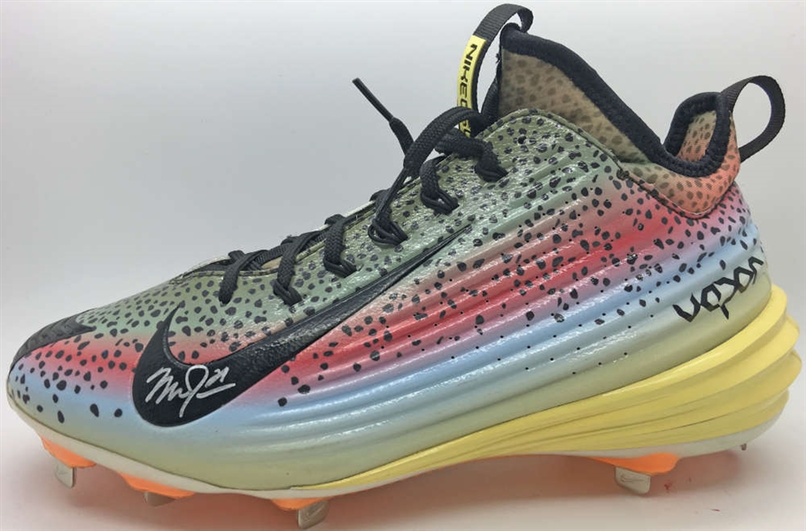 Mike Trout Signed Personal Model Rainbow Trout Nike Cleat (PSA/DNA)