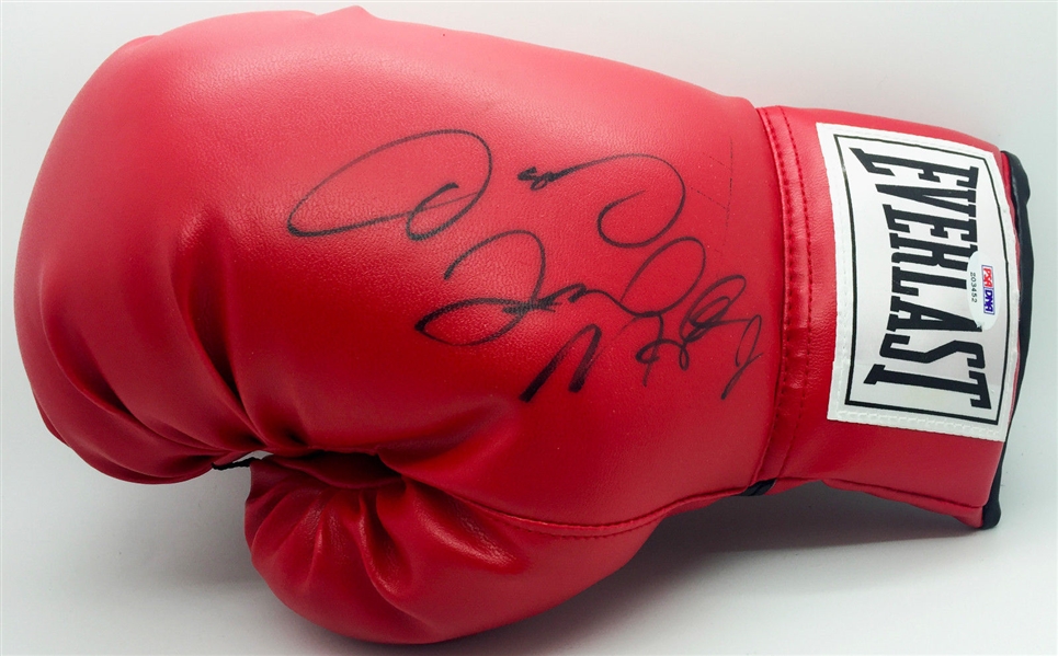 Floyd Mayweather Jr. & Oscar Dela Hoya Rare Dual Signed Boxing Glove (PSA/DNA)