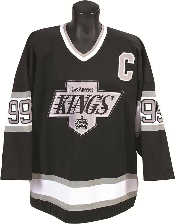 Lot Detail - Wayne Gretzky Game Used/Worn 1990 LA Kings Jersey