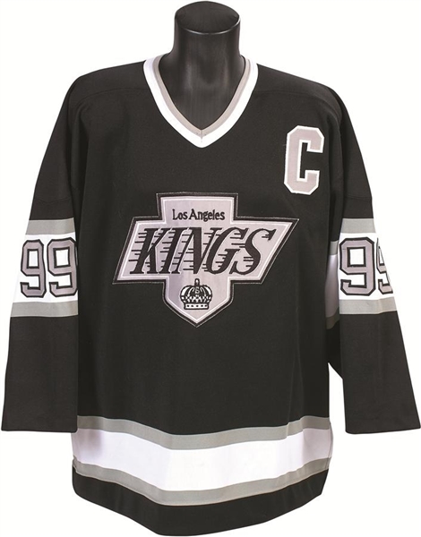Wayne Gretzky Game Used/Worn 1990 LA Kings Jersey Mears Graded PERFECT A-10!