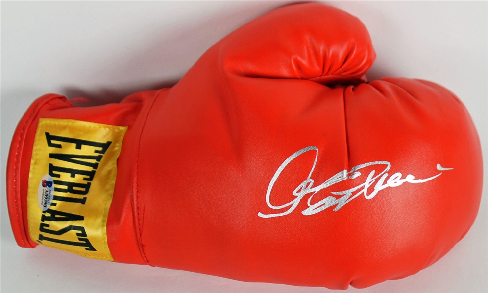 Million Dollar Baby: Clint Eastwood Unique Signed Everlast Boxing Glove (BAS/Beckett)