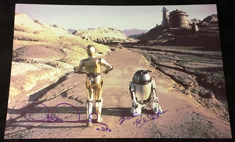 Star Wars: Anthony Daniels & Kenny Baker Dual Signed 9" x 14" Color Photo (BAS/Beckett Guaranteed)