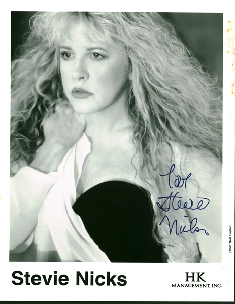 Fleetwood Mac: Stevie Nicks Near-Mint Signed 8" x 10" Promotional Photograph (REAL/Epperson)
