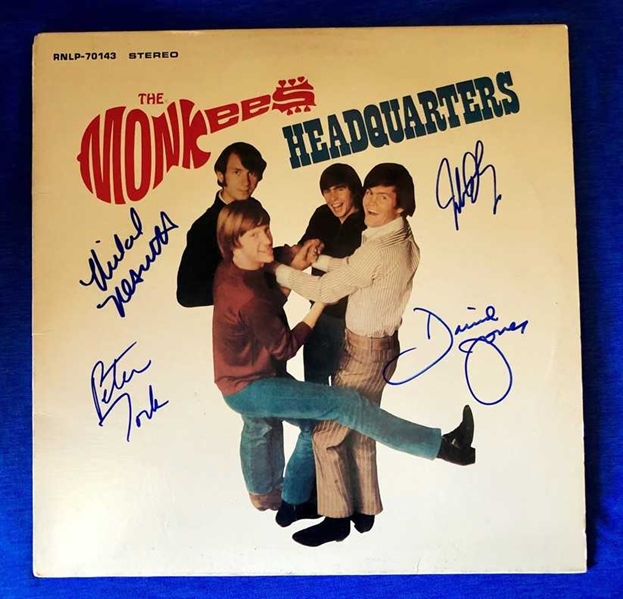 The Monkees Group Signed "Headquarters" Album (4 Signatures)(Beckett/BAS Guaranteed)