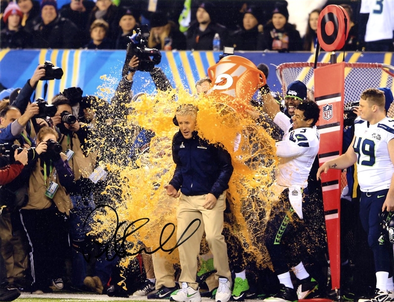 Pete Carroll Signed 11" x 14" Super Bowl Victory Photograph (Beckett/BAS Guaranteed)