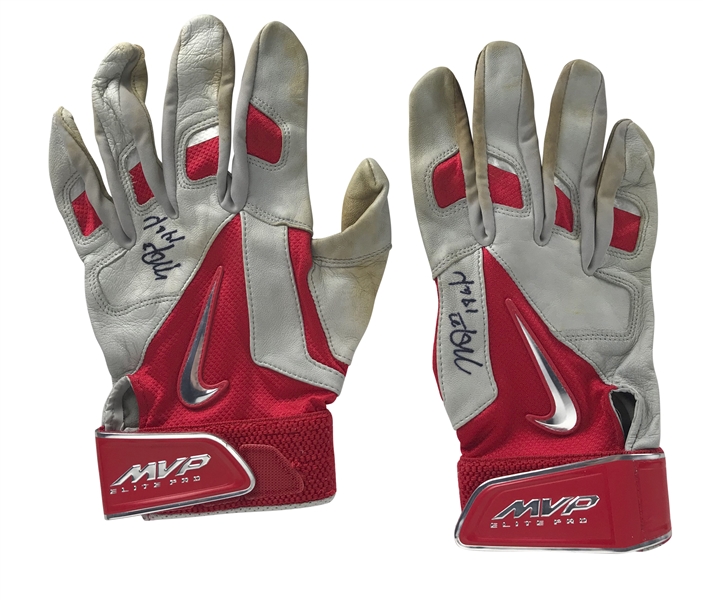 Mike Trout Signed & Game Used 2014 MVP Batting Gloves (Anderson Authentics & JSA)