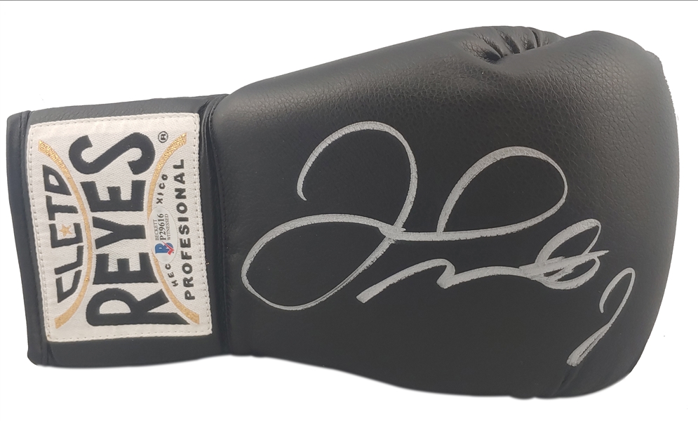 Floyd Mayweather Jr. Signed Black Boxing Glove (Beckett/BAS)
