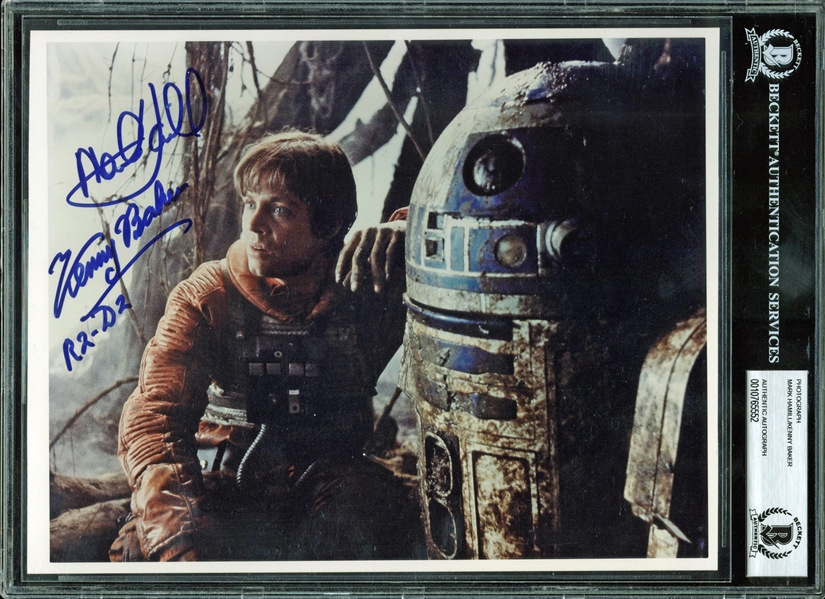 Star Wars: Mark Hamill & Kenny Baker Dual-Signed 8" x 10" Photo (BAS/Beckett Encapsulated)