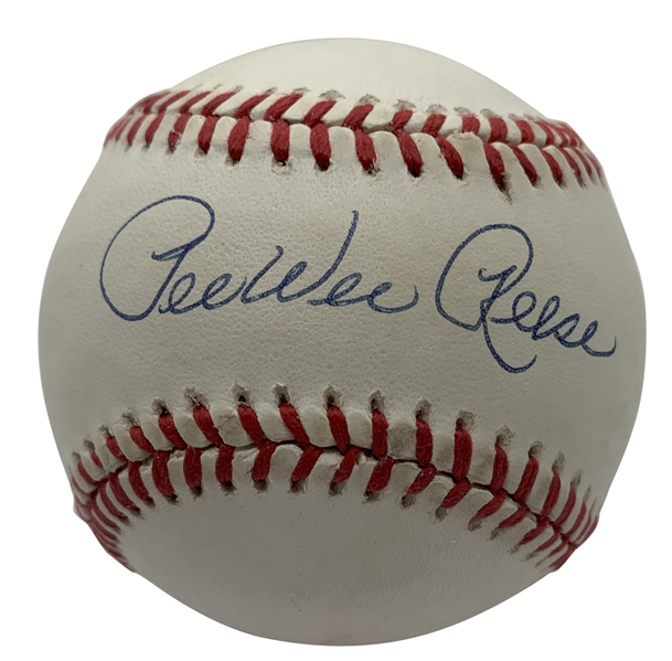Pee Wee Reese Signed ONL Baseball (PSA/DNA)