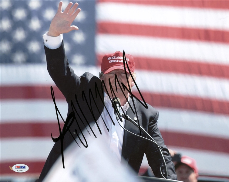 President Donald Trump Signed 11" x 14" Color Photograph (PSA/DNA)