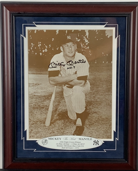 Mickey Mantle Signed & "No. 7" Inscribed 11" x 14" Photograph (JSA)