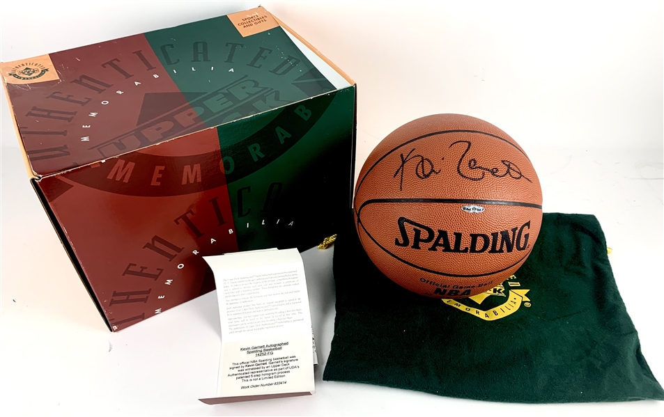 Kevin Garnett Signed Official NBA Leather Game Model Basketball with Early Full Autograph! (UDA COA & Box)
