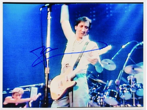 The Who: Pete Townshend Signed 8" x 10" Color Photograph (John Brennan Collection)(Beckett/BAS Guaranteed)