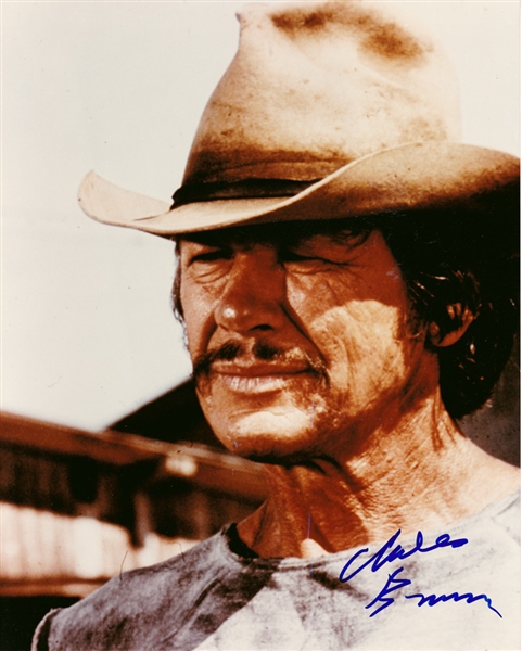 Charles Bronson In-Person Signed 8" x 10" Photograph with Photo Proof (Beckett/BAS Guaranteed)