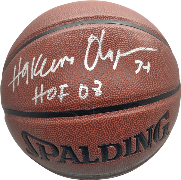 Hakeem Olajuwon Signed & "HOF 08" Inscribed NBA I/O Basketball (JSA)
