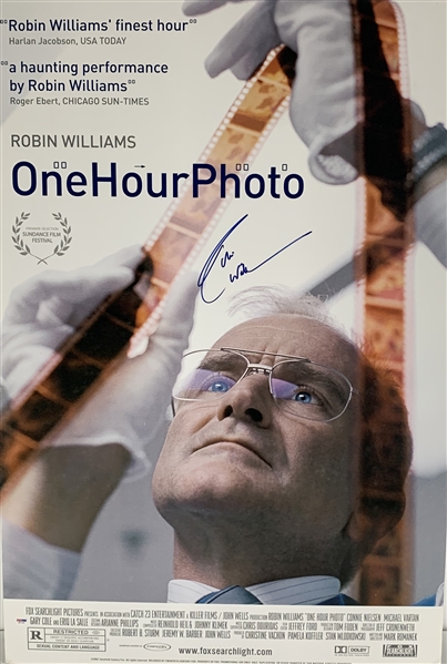 Robin Williams Signed "One Hour Photo" 27" x 40" Movie Poster (PSA/DNA)