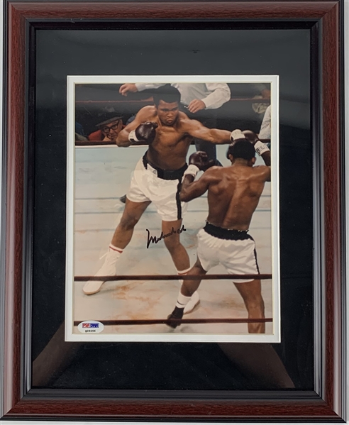 Muhammad Ali Signed 8" x 10" Color Photograph (PSA/DNA)