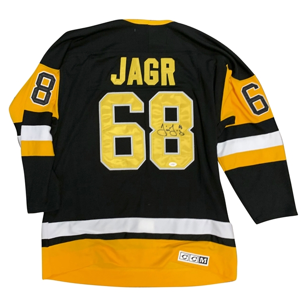 Jaromir Jagr Signed Pittsburg Penguins CCM Jersey (JSA)