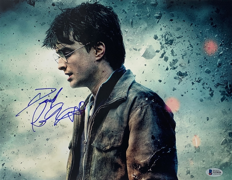 Daniel Radcliffe Signed 11" x 14" Color Photo as Harry Potter (Beckett/BAS COA)
