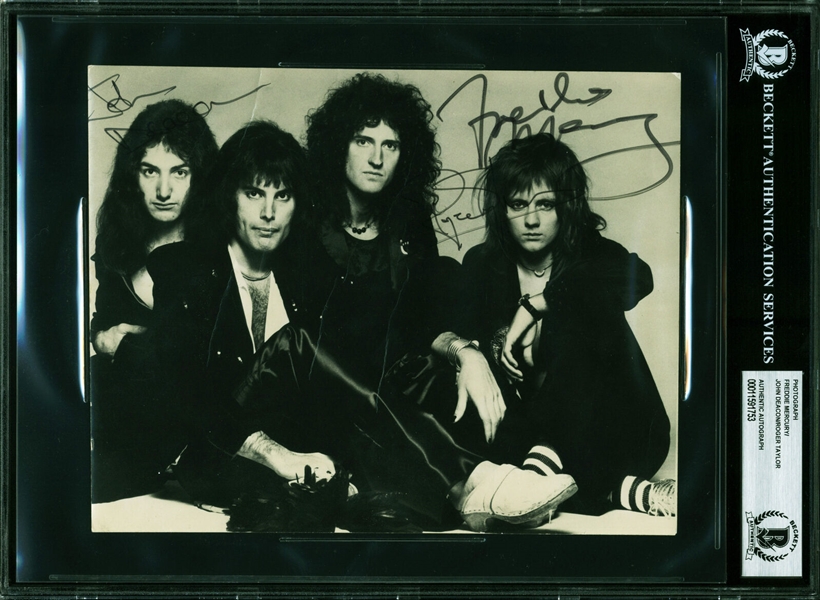 Queen Rare Group Signed 6.75" x 8.5" Black & White Photo w/ Mercury, Deacon & Taylor (Beckett/BAS Encapsulated)