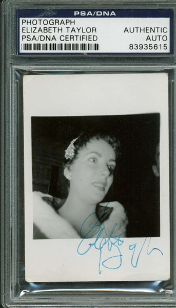 Elizabeth Taylor Signed Original 2.5" x 3.5" Photograph (PSA/DNA Encapsulated)