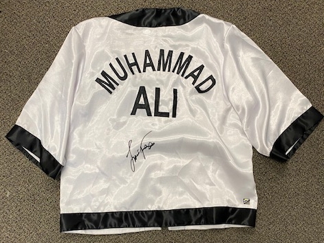 Jamie Foxx Signed Muhammad Ali Cornerman Boxing Robe (JSA)