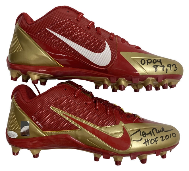Jerry Rice RARE Signed & Multi-Stat Inscribed NIKE Flywire Cleats! (JSA)
