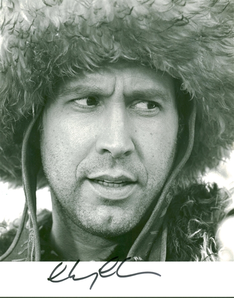 Chevy Chase Signed 8" x 10" B&W Photograph (Beckett/BAS)