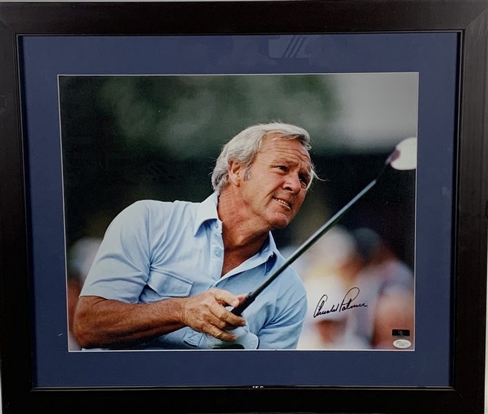 Arnold Palmer Signed 16" x 20" Color Photograph (JSA)