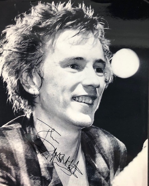 John Lydon, aka Johnny Rotten, signed 11" x 14" B&W Photograph (Beckett/BAS Guaranteed)
