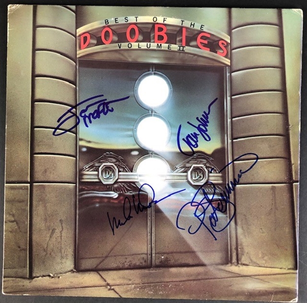 Doobie Brothers: Tom Johnston, John McFee, Pat Simmons, and  Mike McDonald Signed "Best of the Doobie Brothers" Album (Beckett/BAS Guaranteed)