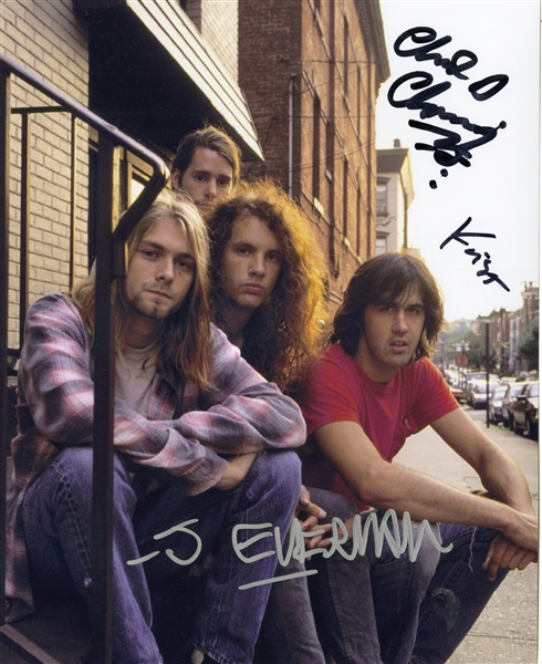 Nirvana Group Signed 8" x 10" Photograph (ACOA) 
