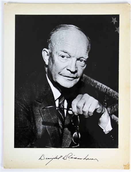President Dwight D. Eisenhower Signed 7.25" x 9.25" Portrait Photograph (Beckett/BAS LOA)