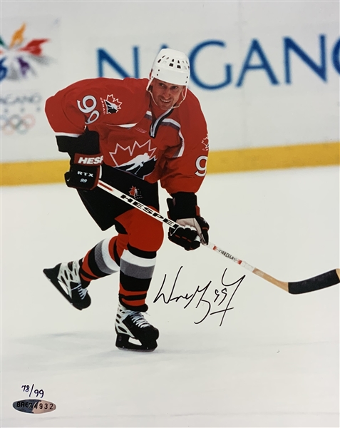 Wayne Gretzky Signed Limited Edition 8" x 10" Color Olympic Team Canada Photo with UDA COA & Presentation Box