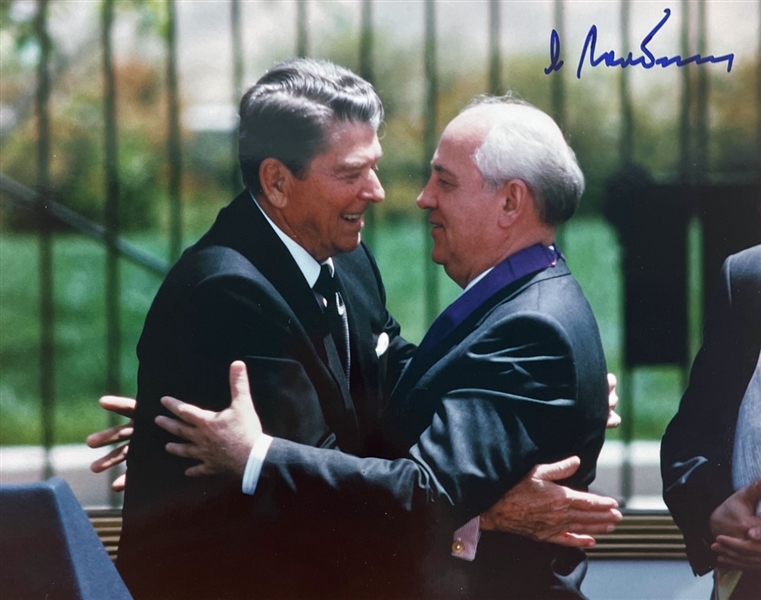 Mikhail Gorbachev Signed Photograph (Beckett/BAS Guaranteed)