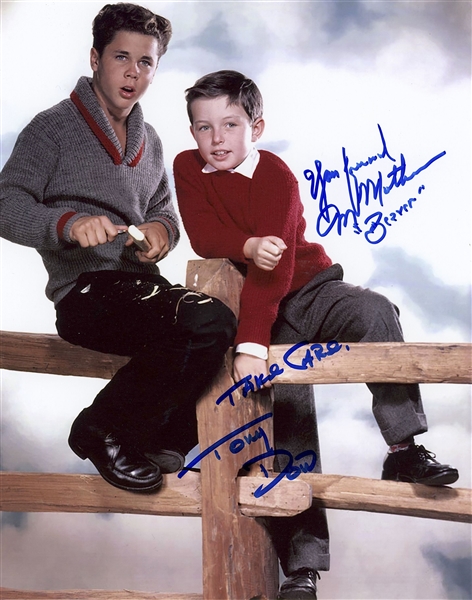 Leave it To Beaver: Mathers & Dow Signed 8” x 10” Photo (Beckett/BAS Guaranteed) 