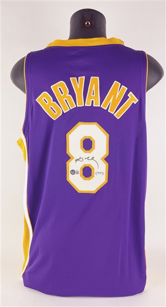 Kobe Bryant Signed Los Angeles Lakers Nike Team Jersey (Beckett/BAS & PSA/DNA LOA)
