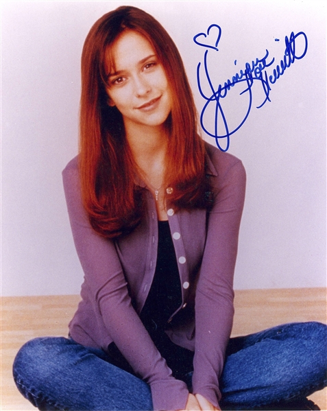 Jennifer Love Hewitt In-Person Signed 8” x 10” Photograph (Beckett/BAS Guaranteed) 