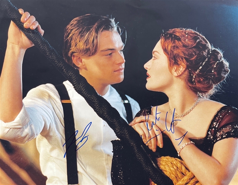 Leonardo DiCaprio & Kate Winslet Signed 11" x 14" Titanic Photo (Beckett/BAS) 