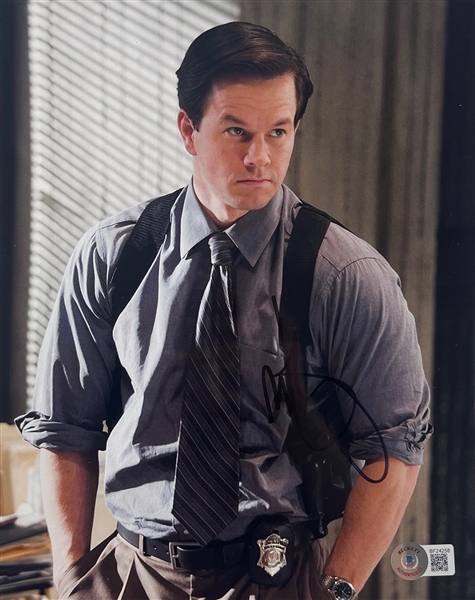 Mark Wahlberg Signed 8" x 10" Photo from The Departed (Beckett/BAS)