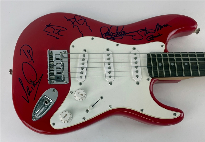 Deep Purple : Group Signed Electric Guitar (5/Sigs)  (Beckett/BAS)