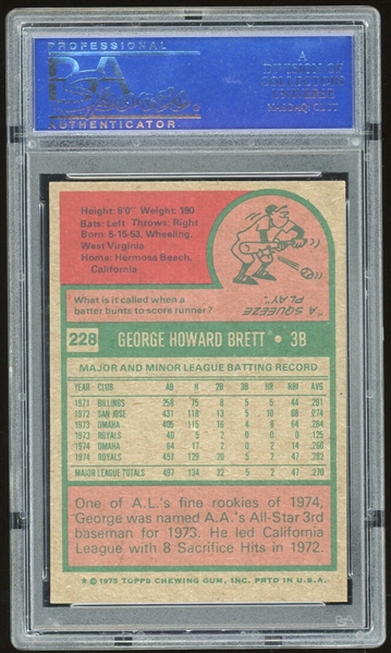 George Brett Signed 1975 Topps #228 RC w/ Rookie Era Autograph (PSA/DNA Encapsulated)