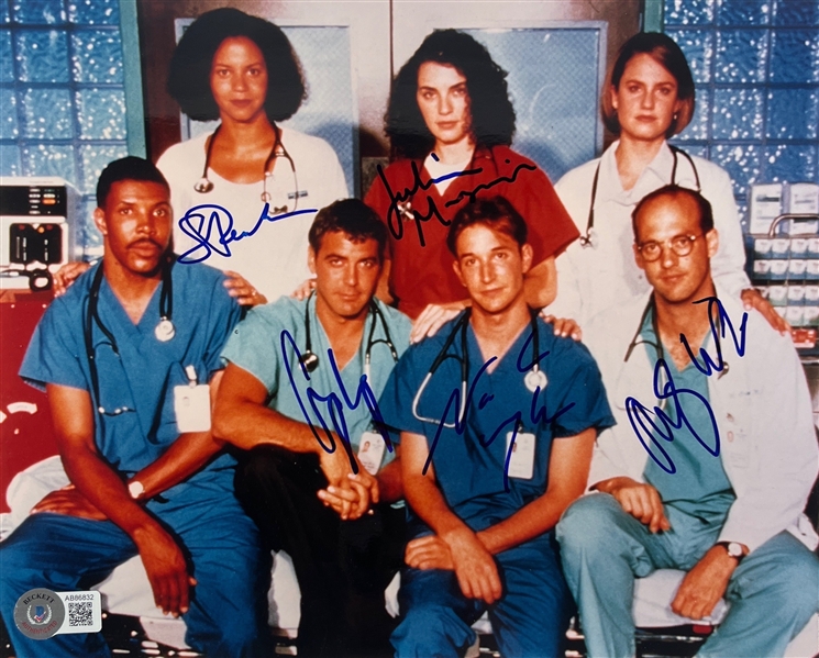 ER Cast Multi-Signed 8 x 10 Photo w/ George Clooney & More! (5 Sigs)(Beckett/BAS & PSA AHLOA)