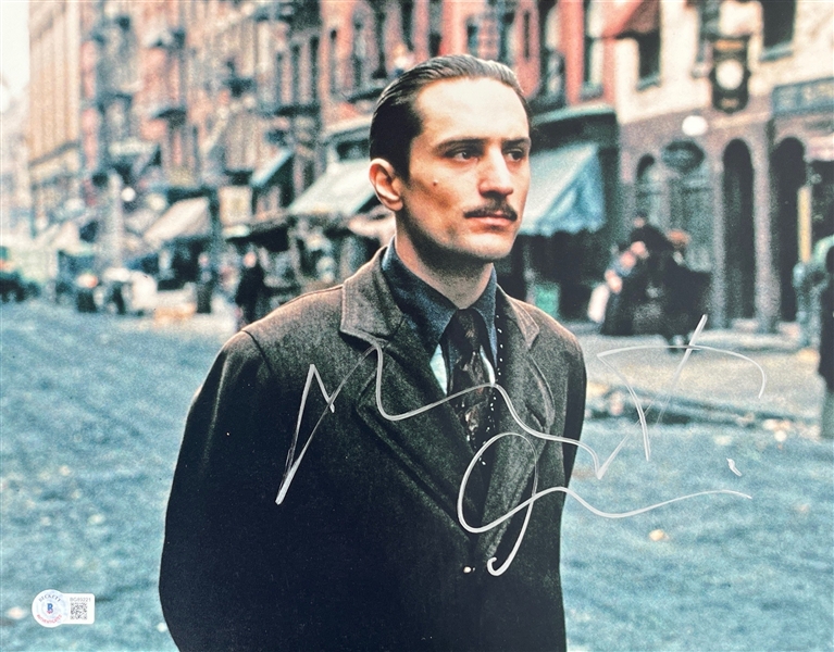 Robert De Niro Signed 11 x 14 Photograph (Beckett/BAS)