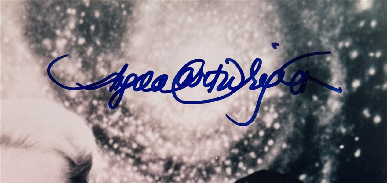Lost In Space: Cast Signed 11 x 14 Photograph (4 Sigs)(Beckett/BAS)